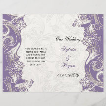 Hochzeit von lila und weißen Blumen