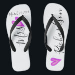 Hochzeitbrücke Flip Flops Personalisierter Datumsn<br><div class="desc">Dieses Design wurde durch digitale Kunst erstellt und kann personalisiert werden, indem Sie auf den Knopf Anpassen klicken und die Farbe ändern, einen Namen, Initialen oder Ihre Lieblingssprache hinzufügen. Kontaktieren Sie mich unter colorflowcreations@gmail.com , wenn Sie dieses Design für ein anderes Produkt haben möchten. Kaufen Sie meine originale abstrakte Acrylmalerei...</div>