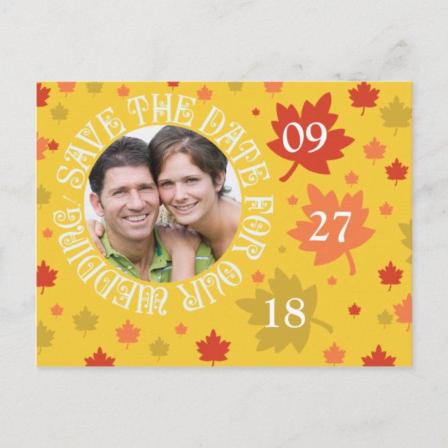 Hochzeiten im Herbst speichern die Termine für Her Ankündigungspostkarte (Vorderseite)