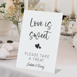 Hochzeitliche Liebe ist süß, bitte nehmen Sie eine Sockelschild