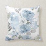 Hochzeitliches Brautparty Dusty Blue Watercolor Fl Kissen<br><div class="desc">Weich staubig blau - blau-graue Aquarellkissen mit Blumenkissen: Dieses schöne, wasserfarbene Gestaltkissen ist perfekt als Geschenk für die neue Braut / Paar. Es passt zu meiner dustig blauen Aquarellbouquet-Kollektion, mit großen staubblauen Blumen und grauem Aquarell. Wenn Sie für Ihr Brautparty raus gehen, könnten Sie diese benutzen, um Ihr Party zu...</div>