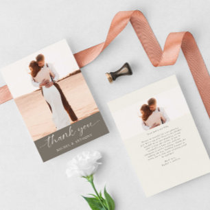 Hochzeits-Dankeschön-Foto Moderne Schrift Taupe Dankeskarte
