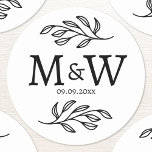 Hochzeitscouple Monogram Date Elegant Botanical Runder Aufkleber<br><div class="desc">Fügen Sie Ihrer Hochzeit eine Touch von Klasse mit diesem einzigartigen personalisierten Paar monogramm Anfangs-und Hochzeitstag botanischen Blätter Design. Moderner,  minimalistischer und einfacher Serif-Schriftart für ein raffiniertes Aussehen. Ideal für Ihr Hochzeitsgeschenk und Ihre Lieblinge. Originelle Kunst von Nic Squirrell.</div>
