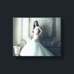 Hochzeitsempfang Bridal Portrait Display Keepake Leinwanddruck<br><div class="desc">"Es ist eine südliche Sache!" Bridal-Portraits sind so schön, so ein wunderschöner Sake, und wenn man sie am Empfang zeigt, sind sie ein wunderbarer Brennpunkt! Nehmen Sie Ihr Lieblings-Foto aus Ihrer Bridal-Portrait-Session, laden Sie es hier hoch und schicken Sie es zum Drucken - einfach und fertig! Ihr atemberaubendes Portrait wird...</div>