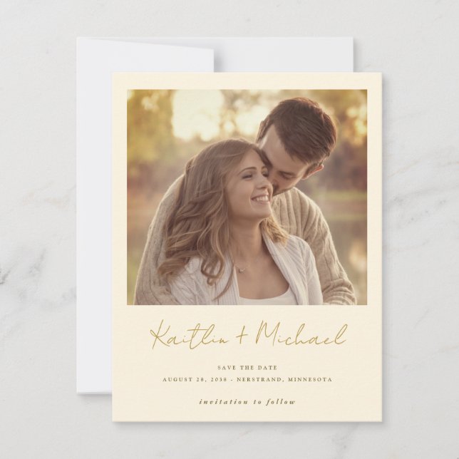 Hochzeitsfeiern mit Gold & Creme - Modernes Handwr Save The Date (Vorderseite)