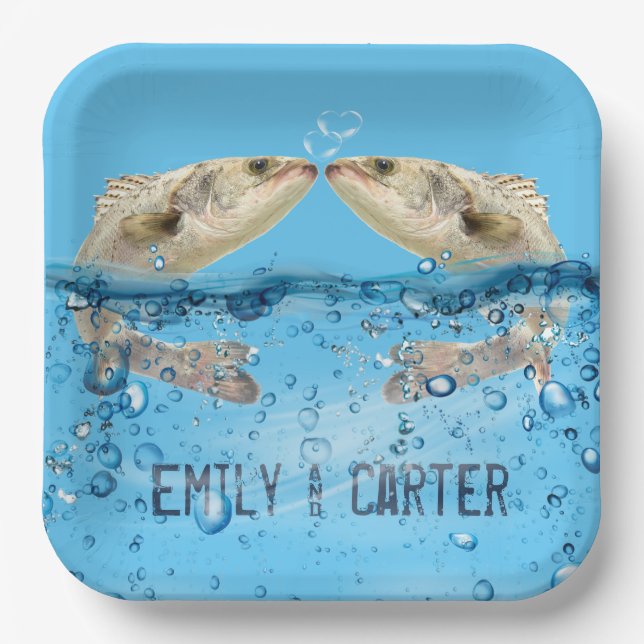 Hochzeitsfisch im Wasser mit Herzblasen Pappteller (Vorderseite)