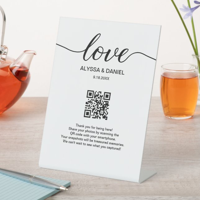 Hochzeitsfotos Teilen QR-Code Love Script Sockelschild (In Situ)