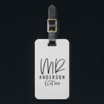 Hochzeitsgeschenk Skripttextherrn typography Gepäckanhänger<br><div class="desc">Script Hochzeitsgeschenk Textherrn typography. Modern,  Grafikdesign. Ideal für Junggeselinnen-Abschied,  Brautparty-Partys,  Hochzeitstageskleidung,  Hochzeitsgeschenk oder Flitterwochen.</div>