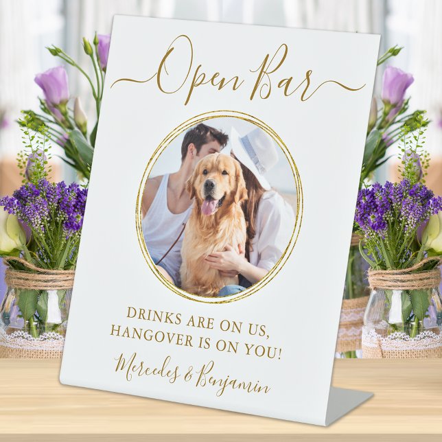 Hochzeitsgetränke für Personalisierte Goldene Hund Sockelschild (Von Creator hochgeladen)