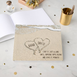 Hochzeitsherzen in Sand mit Namen Gästebuch