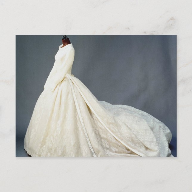 Hochzeitskleid von Katharine Worsley Postkarte (Vorderseite)