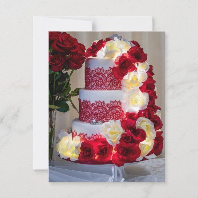 Hochzeitskuchen mit Bouquet, Rings und Schleier Einladung (Vorderseite)