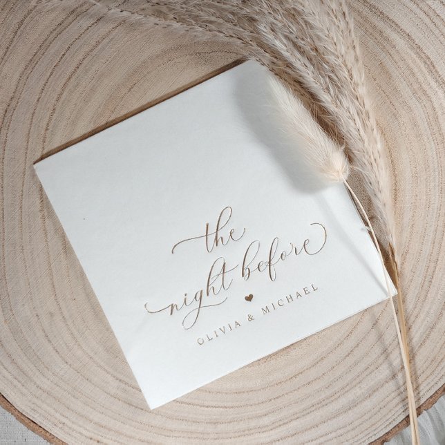 Hochzeitsnacht vor Probe Abendessen Gold Servietten Mit Folie (Gold foil stamped wedding rehearsal dinner napkins in an elegant calligraphy script custom names)