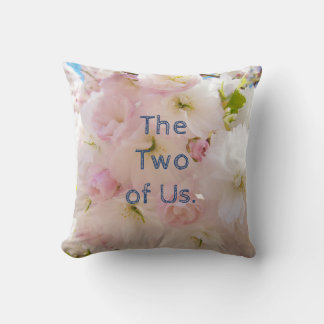 Hochzeitspaar-Geschenke Die Zwei von uns Kissen