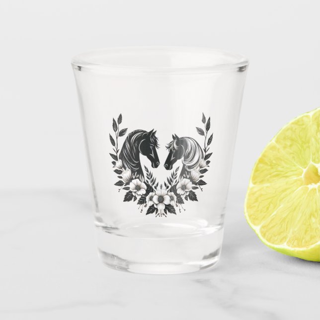 Hochzeitspferde mit Blume Schnapsglas (Vorderseite)