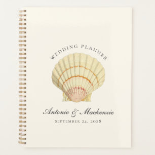 Hochzeitsplanerin mit Vintage Meeresmuscheln Planer