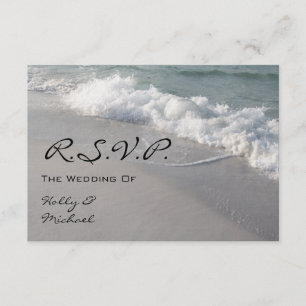 Hochzeitsrampe - Meereswellen und Sandstrand RSVP Karte