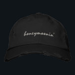 Hochzeitsreise Hochzeitsreise Bestickte Baseballkappe<br><div class="desc">Honeymoon Cruise Honeymoon's Honeymoon Cap</div>