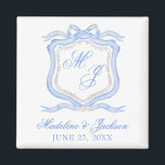 Hochzeitssache des Blue Monogram Wappen Watercolor Magnet<br><div class="desc">PreppyPrint.com - Feiern Sie Ihre Hochzeit stilvoll mit dieser wunderschönen Aquarell-Designer Monogram-Wappen-Kollektion,  die die gesamte Einladungssuite,  die Dekoration und die Vorzüge umfasst. Klicken Sie auf "Personalisieren" und dann auf "Bearbeiten mit dem Entwurfswerkzeug",  um Text anzupassen,  zu verschieben oder zu bearbeiten. Bitte besuchen Sie PreppyPrint.com für weitere Designs!</div>