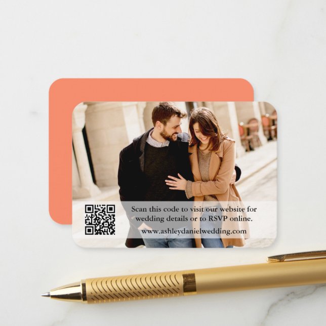 Hochzeitsseite QR Overlay Foto Coral Begleitkarte (Vorderseite/Rückseite Beispiel)