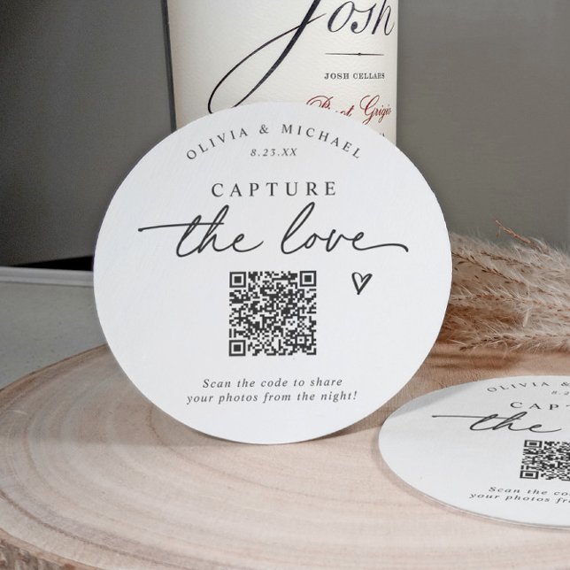 Hochzeitsstichtraining von Fotos mit QR-Code Runder Pappuntersetzer (Personalized QR code coaster for wedding guests to upload photos to your gallery.)