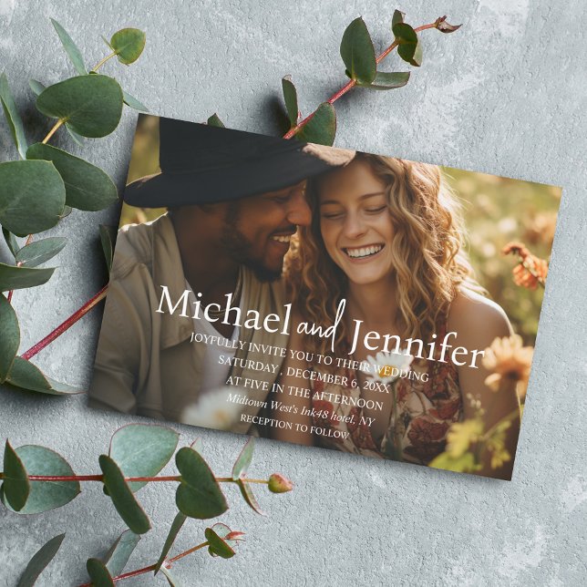 Hochzeitsstiftung mit modernem schicken weißen Sch Einladung (Von Creator hochgeladen)