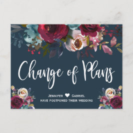 Hochzeitstermin verschoben Burgundy Navy Floral Ankündigungspostkarte