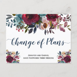 Hochzeitstermin verschoben Burgundy Navy Floral Ankündigungspostkarte