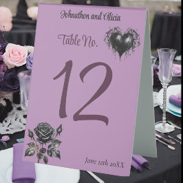 Hochzeitstischdekorationen im Stil von Pastel Goth Tischaufsteller