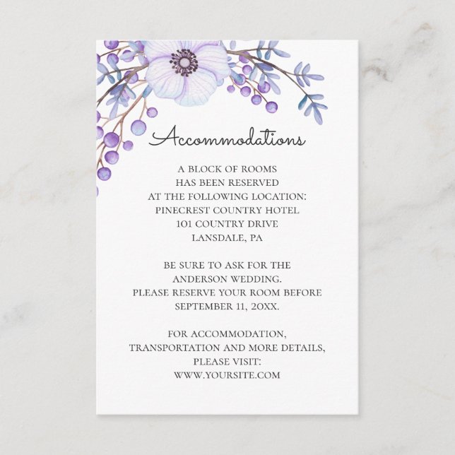 Hochzeitsunterkünfte mit Blumenbezug. Purpurblumen Begleitkarte (Vorderseite)