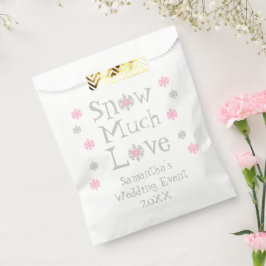 Hochzeitsveranstaltung mit viel Liebe Geschenktütchen