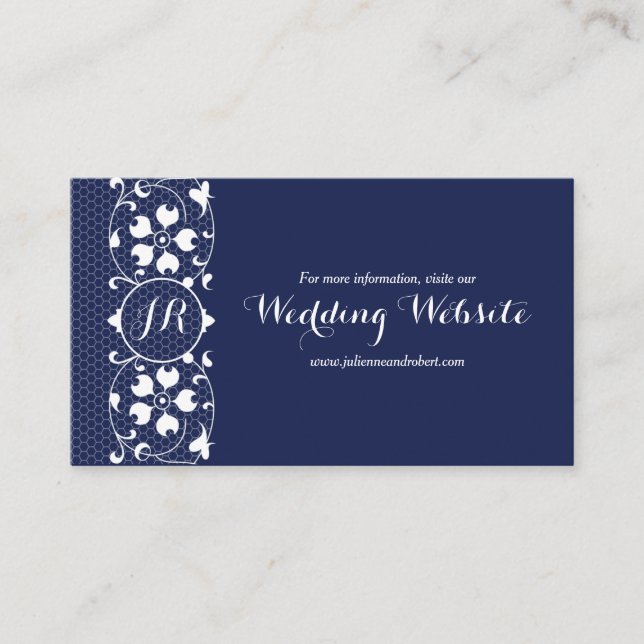 Hochzeitswebkarte für das Navy Lace Monogram Begleitkarte (Vorderseite)
