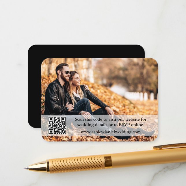 Hochzeitwebsite QR Overlay Foto Black Begleitkarte (Vorderseite/Rückseite Beispiel)