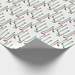 Hockey Christmas Red & Green Hockey Sticks Geschenkpapier<br><div class="desc">Hockey Weihnachten Red & Green Hockey Sticks Packpapier. Mit diesem Hockeyschläger-Packpapier können Sie sich ein Geschenk für Ihren Hockeyspieler machen.</div>