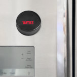 Hockey Puck Personalisiert Magnet<br><div class="desc">Zeigen Sie Ihre Liebe für das Spiel mit diesem Magneten mit Hockey-Puck-Textur. Personalisieren Sie Ihre persönlichen Daten mit Ihrem Namen,  Team oder Spitznamen (Superstar,  Hero,  Eismann,  etc.)</div>