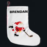 Hockey Santa Skaten personalize Kleiner Weihnachtsstrumpf<br><div class="desc">hockey Santa Skaten Weihnachten Strumpf können Sie mit einem Namen personalisieren</div>