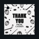 Hockey Schwarz und Weiß Geburtstag Danke Geschenkanhänger<br><div class="desc">Black and White Hockey Geburtstag danke Ihnen für Tags.</div>