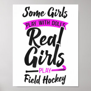 Hockeyfeld Einige Mädchen spielen mit Puppen Wirkl Poster