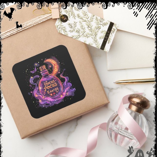 Hocus Pocus Energy | ExDesigner | Halloween Quadratischer Aufkleber (Von Creator hochgeladen)