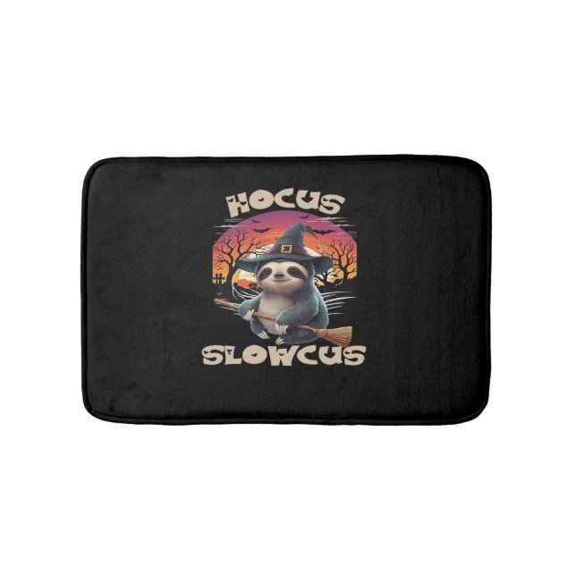 Hocus Slowcus Sloth liebt Halloween-Kostümtee E Badematte (Vorderseite)
