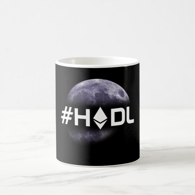 #HODL Ethereum zur Mond-Schwarz-Tasse Kaffeetasse (Mittel)