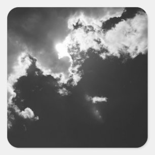 Hoffnung in der silbernen Wolkenschicht. Quadratischer Aufkleber