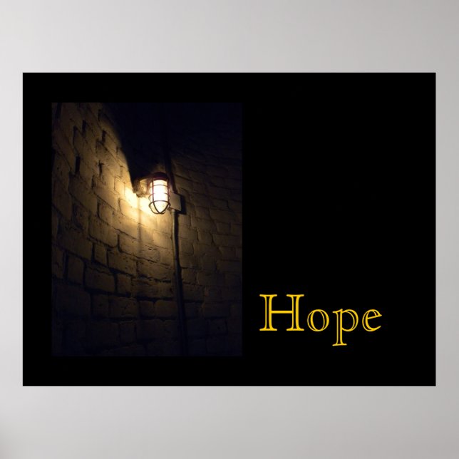 Hoffnung: Licht in der Dunkelheit Postkarte Poster (Vorne)