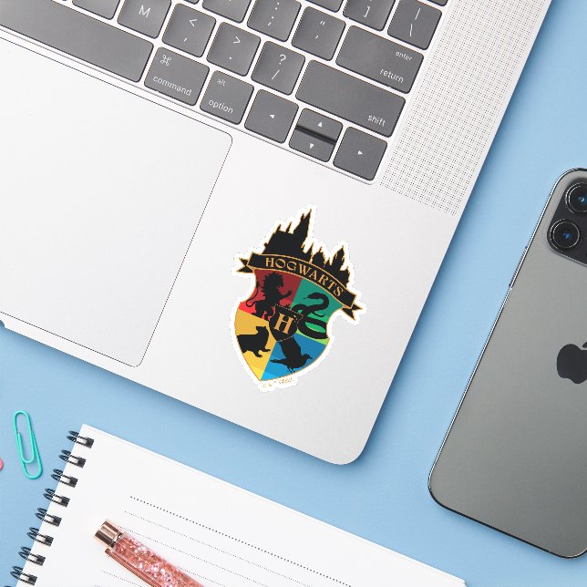 HOGWARTS™ Castle Wappen House Pride Abzeichen Aufkleber (Laptop mit iPhone)