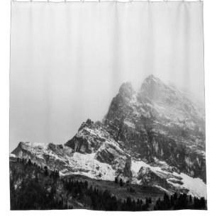 HÖHERE SICHT AUF DEN SCHNEEBERG DUSCHVORHANG