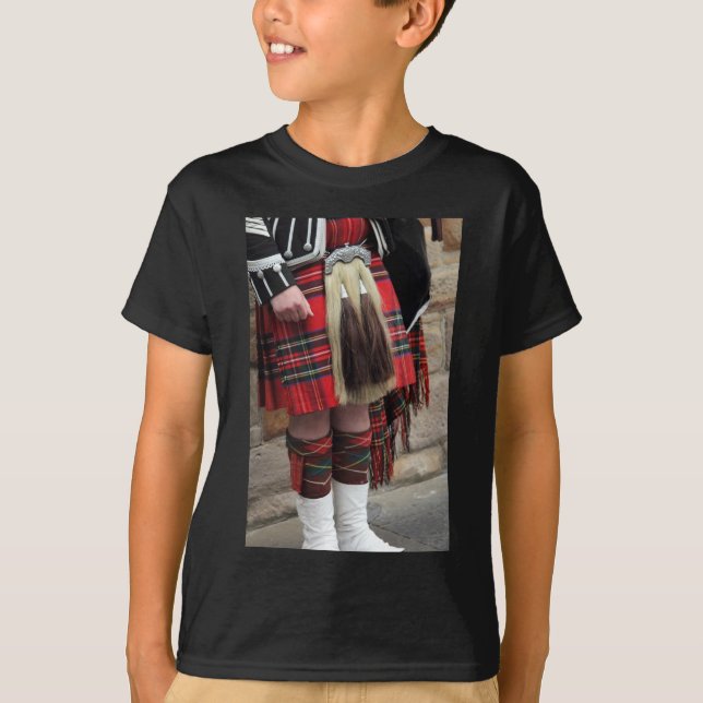 Hohes des schottischen Pfeifers nahes, T-Shirt (Vorderseite)