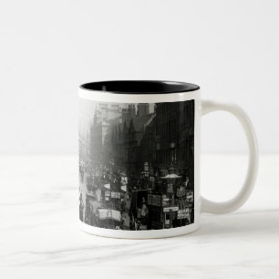 Hohes Holborn, London, c.1890 Zweifarbige Tasse