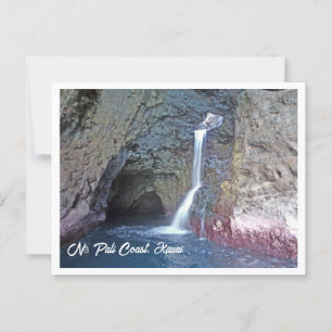 Höhle & Wasserfall entlang der NāPali Küste, Kauai Postkarte