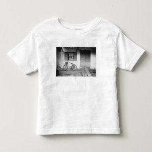 Hoi An Vietnam, Haus mit Fahrrad Kleinkind T-shirt