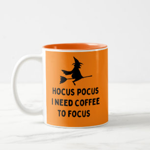 Hokus Pokus Ich brauche Kaffee zum Fokussieren Zweifarbige Tasse